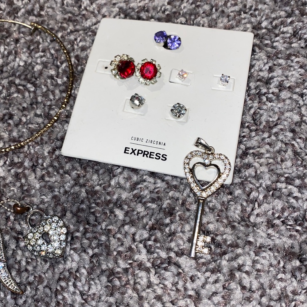 Cubic zirconia diamond studs earrings necklace lot